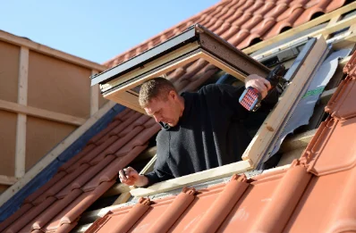 Pose de fenêtres de toit Velux à Cadeillan